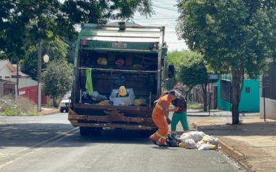 Prefeitura de Sarandi rescinde contrato da empresa responsável pela coleta de lixo e inicia transição para nova prestadora